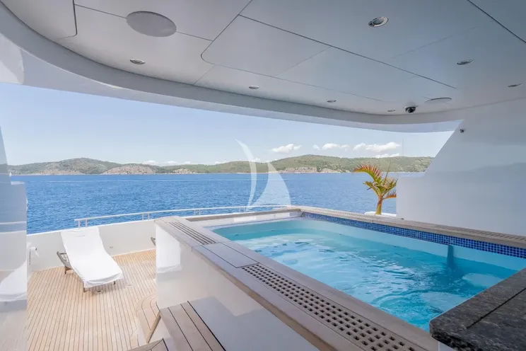 Charter Yacht LADY BETH - Newcastle 5500 - 6 Cabins - St Martin - St Barths - Leewards - Caribbean