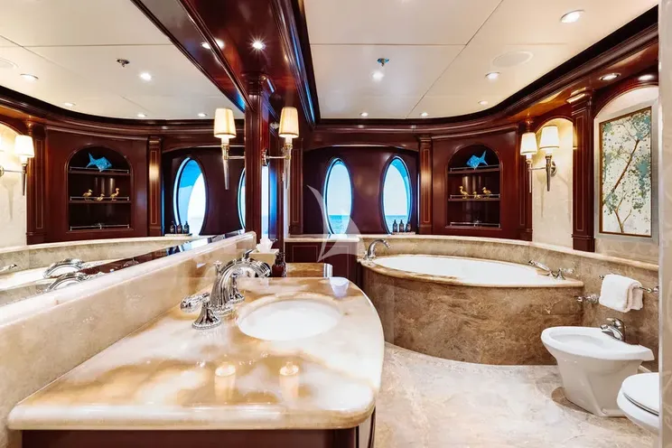 Charter Yacht LADY BETH - Newcastle 5500 - 6 Cabins - St Martin - St Barths - Leewards - Caribbean