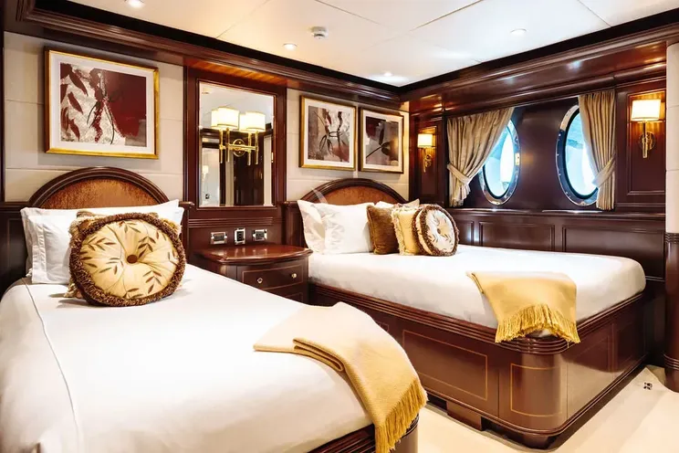 Charter Yacht LADY BETH - Newcastle 5500 - 6 Cabins - St Martin - St Barths - Leewards - Caribbean