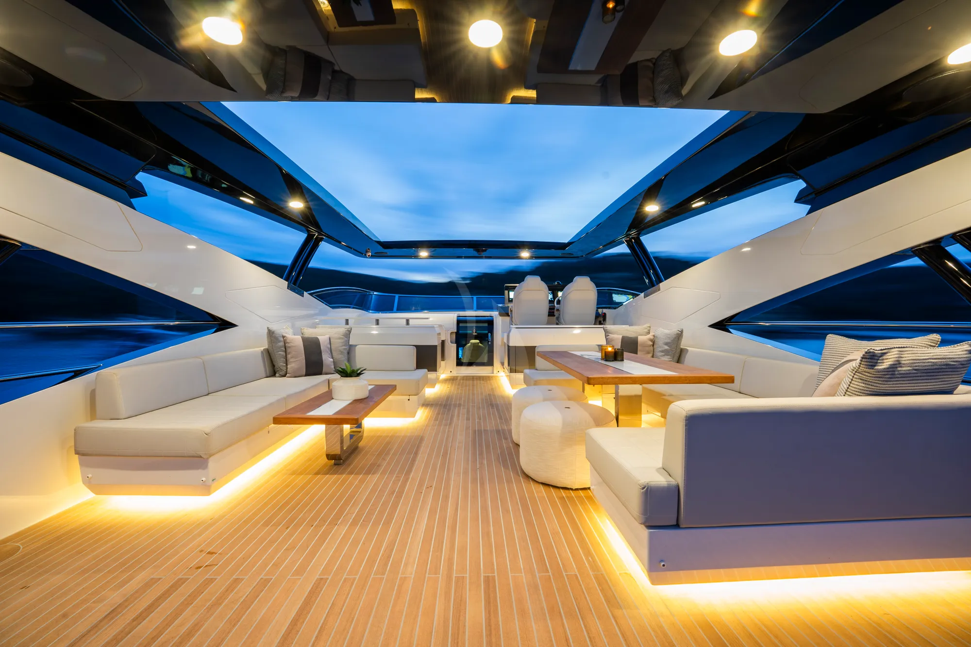 Charter Yacht LADY B II - Pearl 95 - 5 Cabins - Portals - Mallorca - Palma - Ibiza - Balearic Islands - Spain