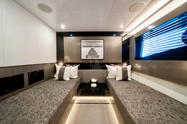 Charter Yacht LADY B II - Pearl 95 - 5 Cabins - Portals - Mallorca - Palma - Ibiza - Balearic Islands - Spain