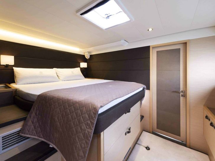 LADY C Lagoon 630 - VIP cabin 1 LADY C Lagoon 630 - VIP cabin 1