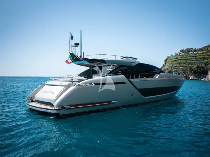 LADY DB Riva 88 Folgore - anchored LADY DB Riva 88 Folgore - anchored