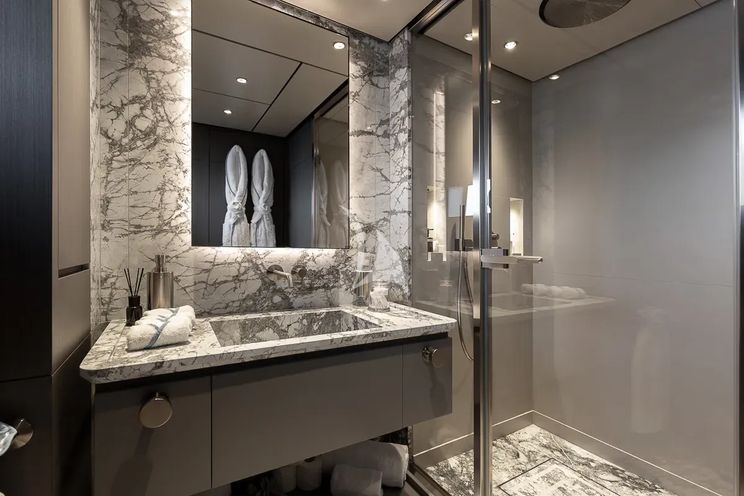 Charter Yacht LADY DIA - Ferretti Custom Line 140 - 5 Cabins - Cannes - St Tropez - Nice - Antibes - French Riviera