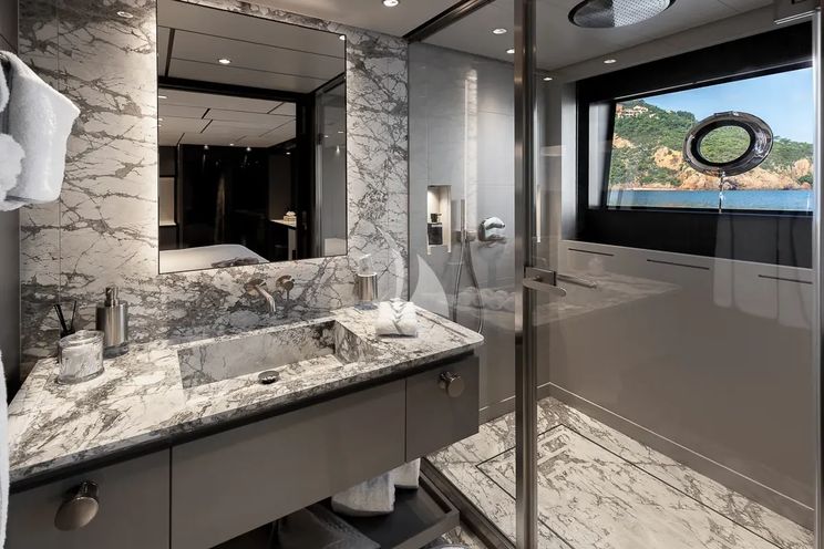 Charter Yacht LADY DIA - Ferretti Custom Line 140 - 5 Cabins - Cannes - St Tropez - Nice - Antibes - French Riviera