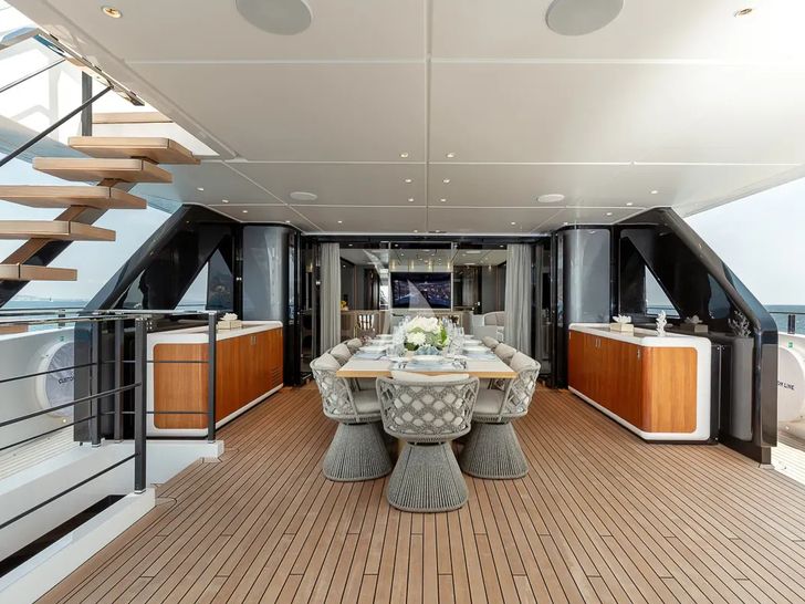 LADY DIA Ferretti Custom Line 140 - sky deck aft alfresco dining area LADY DIA Ferretti Custom Line 140 - sky deck aft alfresco dining area