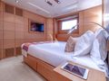 LADY H Benetti Classic 121 - VIP cabin 1 LADY H Benetti Classic 121 - VIP cabin 1