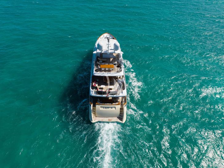 LADY H Benetti Classic 121 - aft shot LADY H Benetti Classic 121 - aft shot
