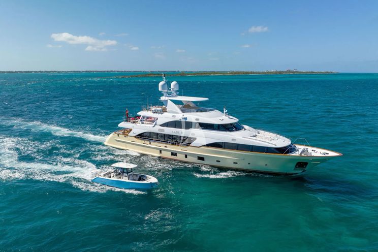 Charter Yacht LADY H - Benetti Classic 121 - 5 Cabins - Nassau - Exumas - Bahamas