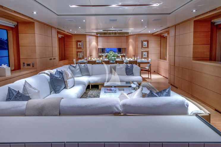 Charter Yacht LADY H - Benetti Classic 121 - 5 Cabins - Nassau - Exumas - Bahamas