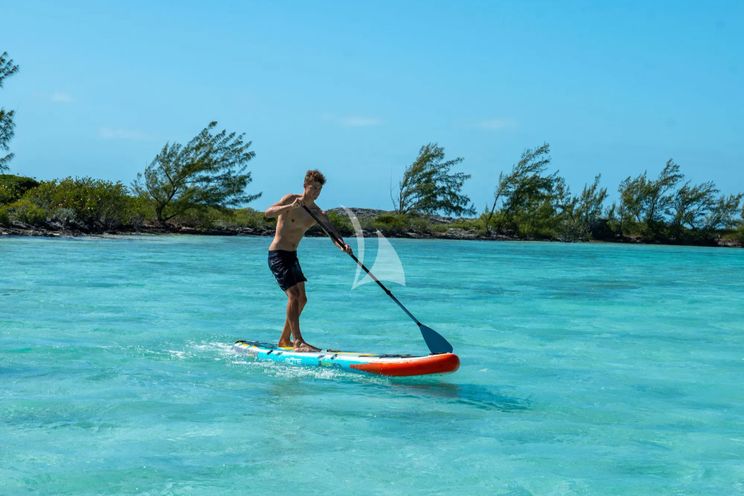 Charter Yacht LADY H - Benetti Classic 121 - 5 Cabins - Nassau - Exumas - Bahamas