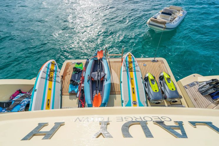 Charter Yacht LADY H - Benetti Classic 121 - 5 Cabins - Nassau - Exumas - Bahamas