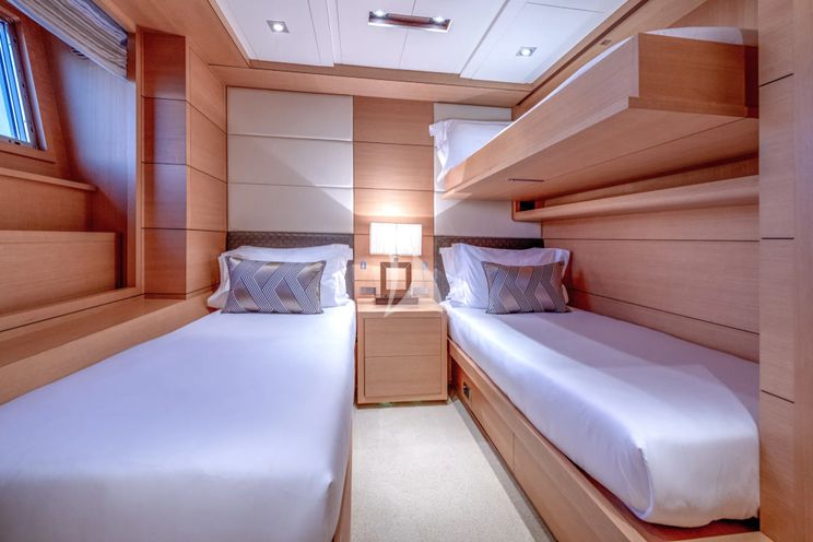 Charter Yacht LADY H - Benetti Classic 121 - 5 Cabins - Nassau - Exumas - Bahamas