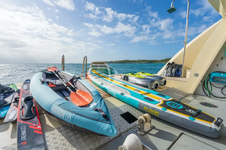 Charter Yacht LADY H - Benetti Classic 121 - 5 Cabins - Nassau - Exumas - Bahamas