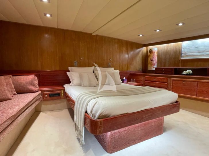 LADY JERSEY Abeking and Rasmussen 36m - VIP cabin 1 LADY JERSEY Abeking and Rasmussen 36m - VIP cabin 1