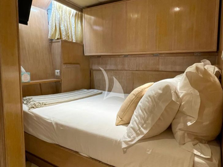 LADY JERSEY Abeking and Rasmussen 36m - VIP cabin 4 LADY JERSEY Abeking and Rasmussen 36m - VIP cabin 4