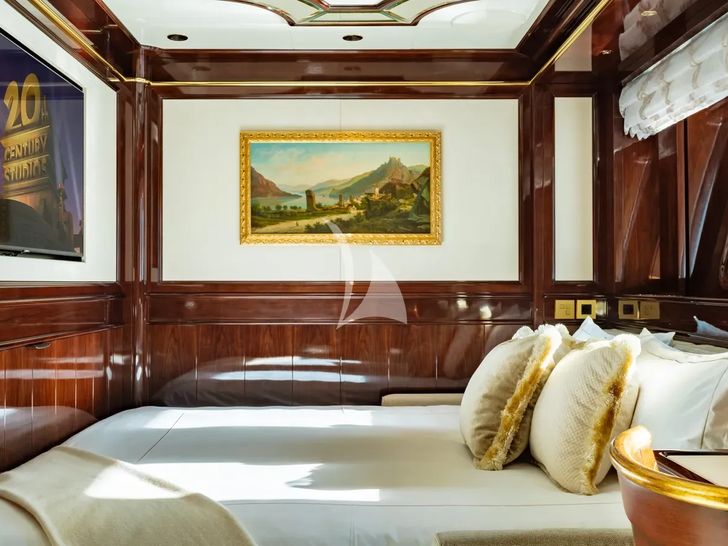LADY LENA Sanlorenzo 52 - VIP cabin 2 LADY LENA Sanlorenzo 52 - VIP cabin 2