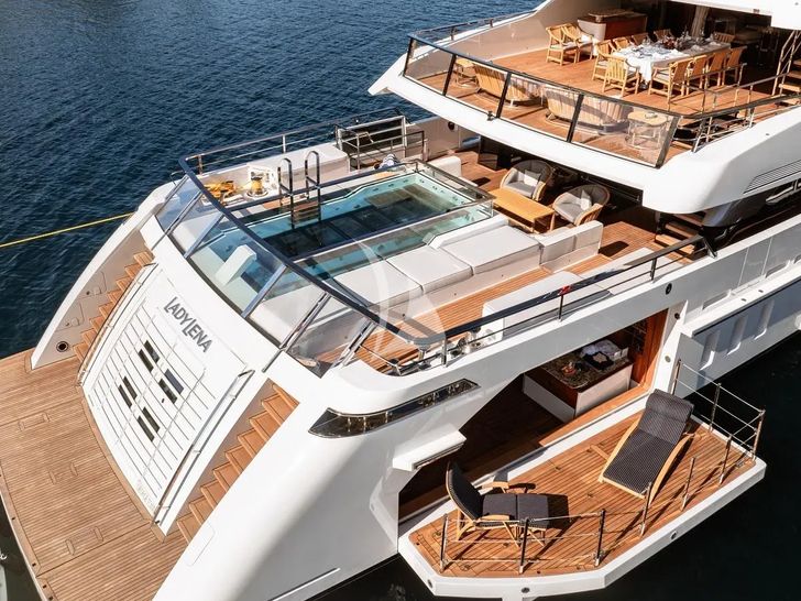 LADY LENA Sanlorenzo 52 - aft shot LADY LENA Sanlorenzo 52 - aft shot