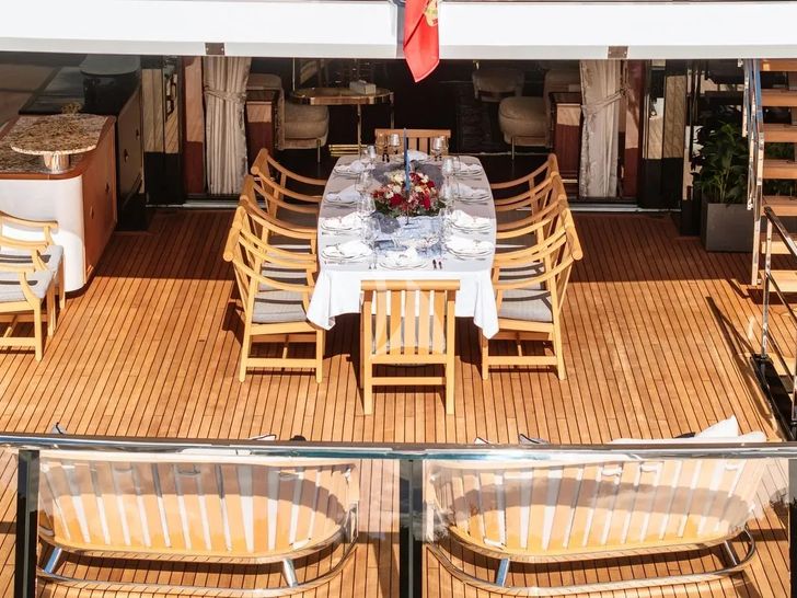 LADY LENA Sanlorenzo 52 - sky deck aft LADY LENA Sanlorenzo 52 - sky deck aft
