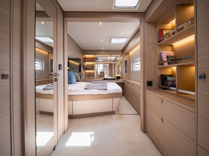 LADY M Lagoon 60 - master cabin LADY M Lagoon 60 - master cabin