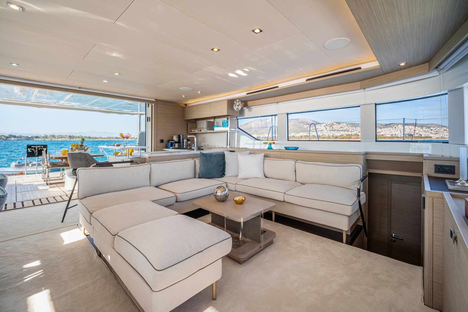Charter Yacht LADY M - Lagoon 60 - 4 Cabins - Athens - Mykonos - Paros - Cyclades - Greece