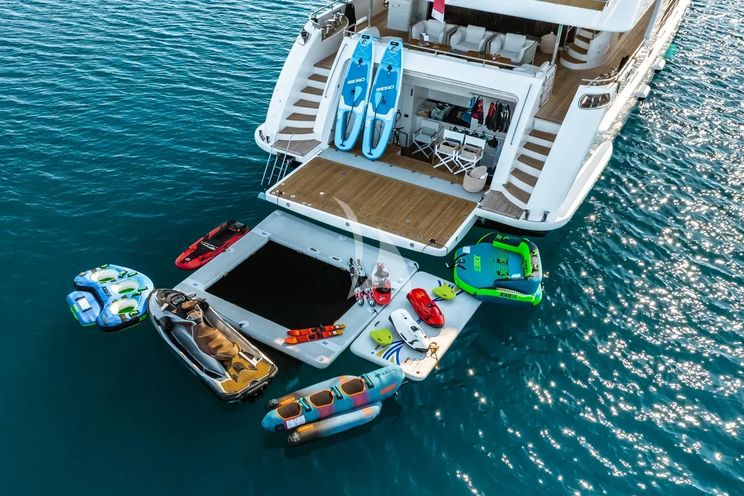 Charter Yacht LADY MRD - Benetti Crystal 140 - 5 Cabins - Zadar - Split - Dubrovnik - Hvar - Croatia