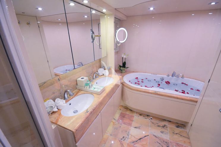 Charter Yacht LADYSHIP - Heesen 41m - 6 Cabins - Sibenik - Split - Hvar - Dubrovnik - Croatia - Kotor - Montenegro