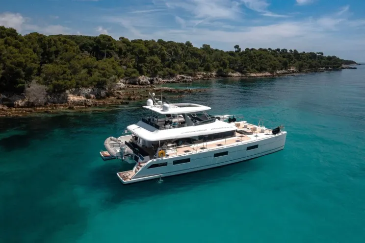 Charter Yacht LA FREGATE - Lagoon 630 - 4 Cabins - Toulon - Cannes- Antibes - Monaco