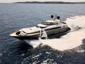 LA GIOCONDA - Maiora 35DP - 5 Cabins - Golfe Juan - Cannes - St Tropez - Nice - Antibes - Monaco - French Riviera LA GIOCONDA - Maiora 35DP - 5 Cabins - Golfe Juan - Cannes - St Tropez - Nice - Antibes - Monaco - French Riviera