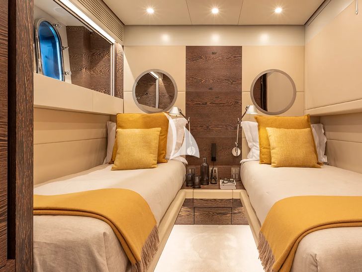 LA GIOCONDA Maiora 35DP - twin cabin LA GIOCONDA Maiora 35DP - twin cabin