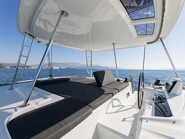 LAGOON 46 - flybridge LAGOON 46 - flybridge