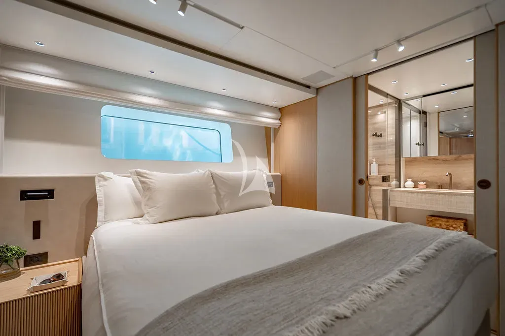 LAILA Sanlorenzo SD90 - VIP cabin 1