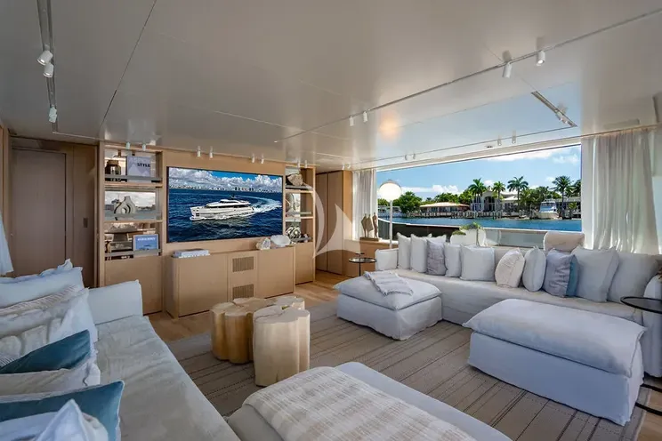 Charter Yacht LAILA - Sanlorenzo SD90 - 4 Cabins - St Barths - St Martin - Leewards - Caribbean