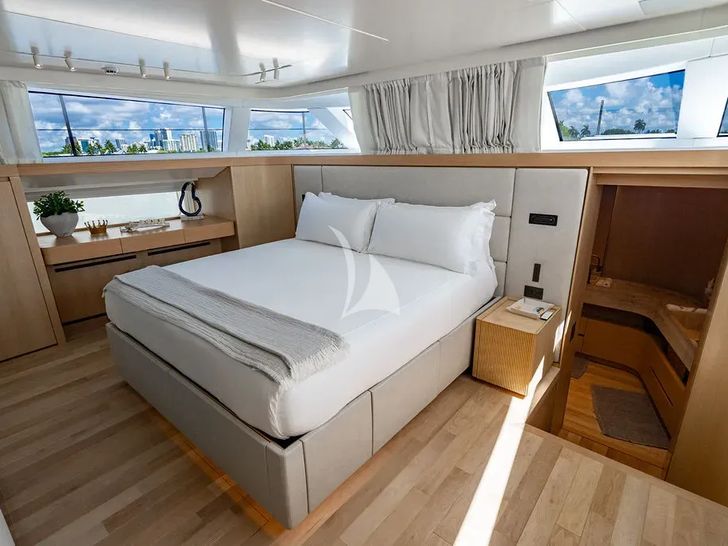 LAILA Sanlorenzo SD90 - master cabin LAILA Sanlorenzo SD90 - master cabin