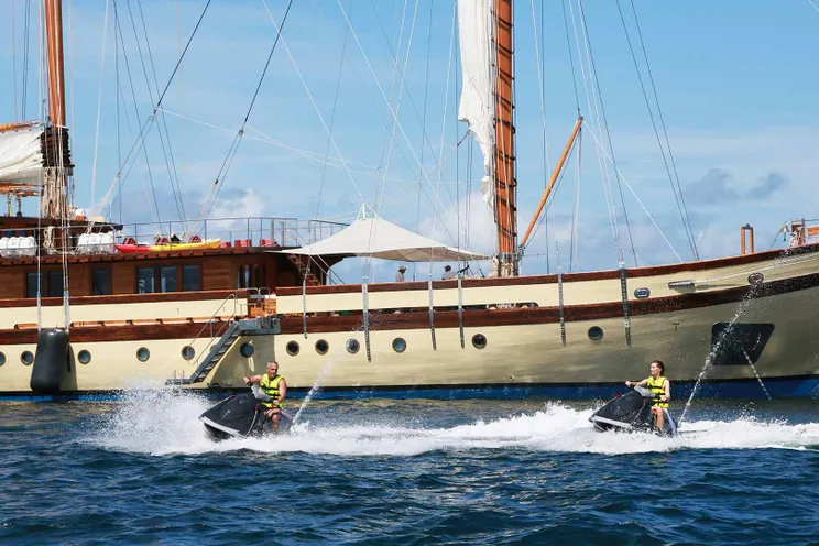 Charter Yacht LAMIMA - Phinisi 65m - 7 Cabins - Labuan Bajo - Komodo - Sorong - Raja Ampat - Indonesia