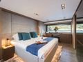 LA MOROCHA Ferretti 1000 - master cabin bed LA MOROCHA Ferretti 1000 - master cabin bed