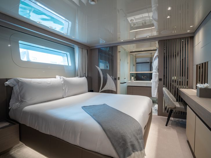 LANCE Sanlorenzo SD126 VIP cabin 1 LANCE Sanlorenzo SD126 VIP cabin 1