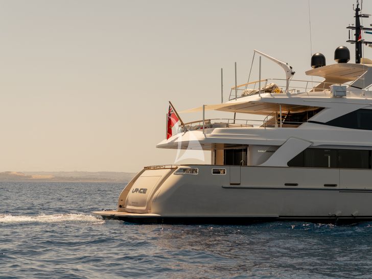 LANCE Sanlorenzo SD126 aft side view LANCE Sanlorenzo SD126 aft side view