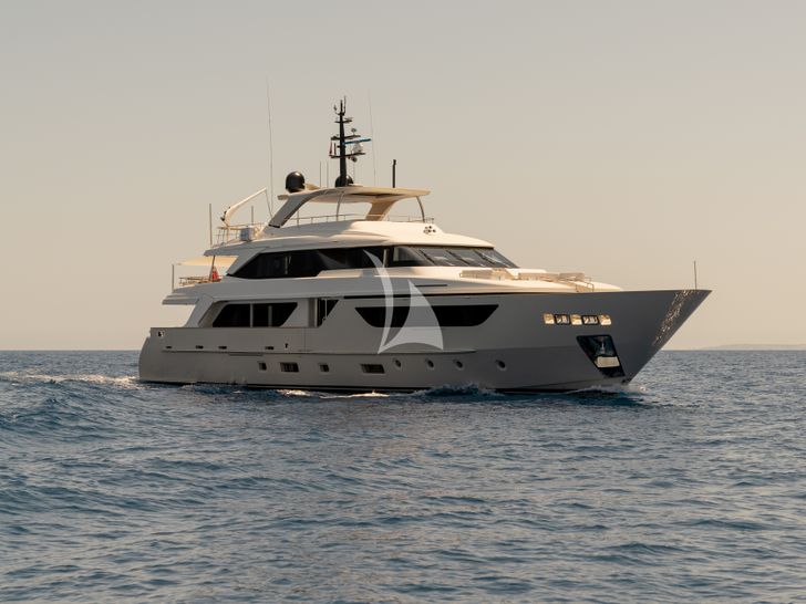 LANCE Sanlorenzo SD126 main profile LANCE Sanlorenzo SD126 main profile