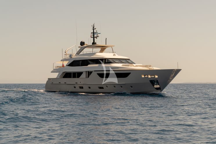 Charter Yacht LANCE - Sanlorenzo SD126 - 5 Cabins - Sydney - Whitsunday Islands - The Kimberly - Australia