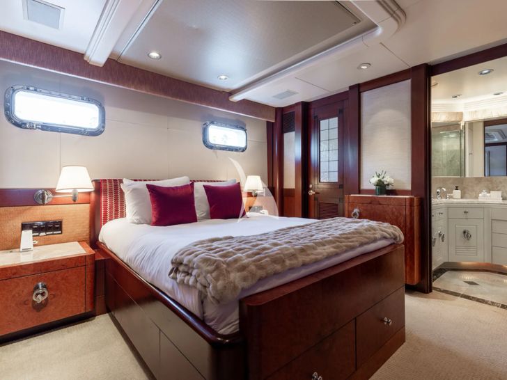 LANIDA Delta 124 - VIP cabin 2 LANIDA Delta 124 - VIP cabin 2