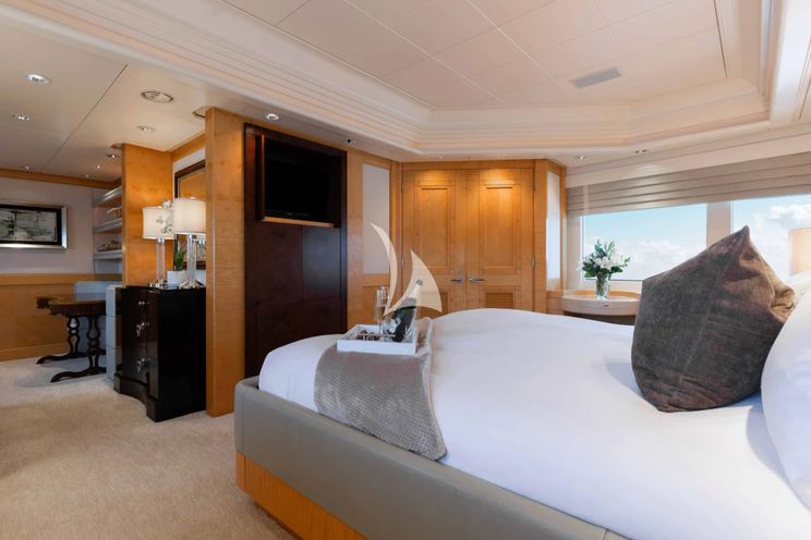 Charter Yacht LANIDA - Delta 124 - 5 Cabins - Nassau - Exumas - Bahamas