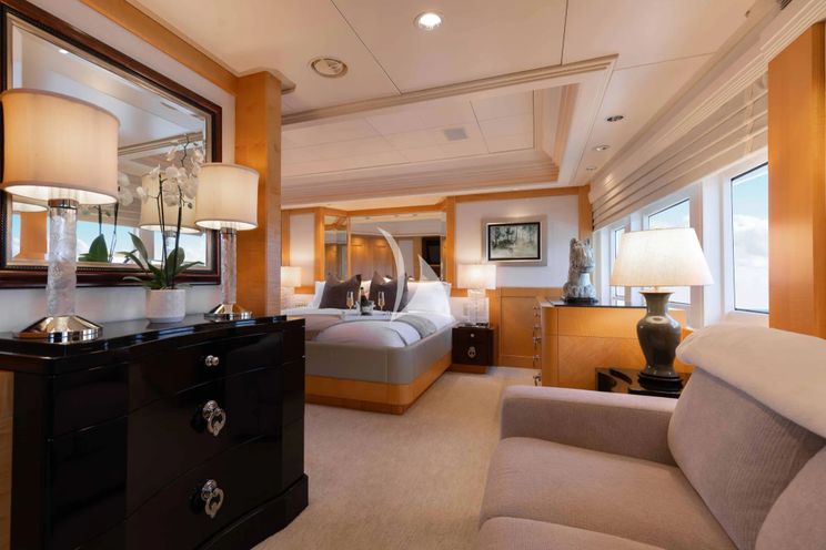 Charter Yacht LANIDA - Delta 124 - 5 Cabins - Nassau - Exumas - Bahamas