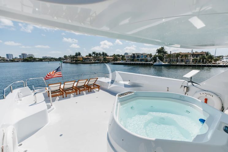 Charter Yacht LANIDA - Delta 124 - 5 Cabins - Nassau - Exumas - Bahamas