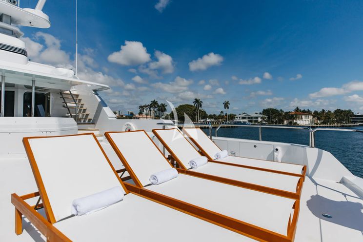 Charter Yacht LANIDA - Delta 124 - 5 Cabins - Nassau - Exumas - Bahamas