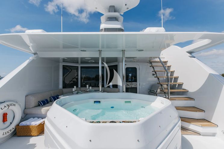 Charter Yacht LANIDA - Delta 124 - 5 Cabins - Nassau - Exumas - Bahamas