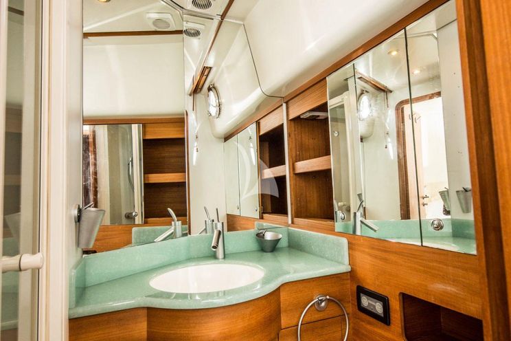 Charter Yacht LAOUEN - Couach 22m - 4 Cabins - Cannes - Nice - Antibes - St. Tropez - French Riviera - Monaco