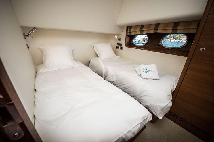 Charter Yacht LAOUEN - Couach 22m - 4 Cabins - Cannes - Nice - Antibes - St. Tropez - French Riviera - Monaco