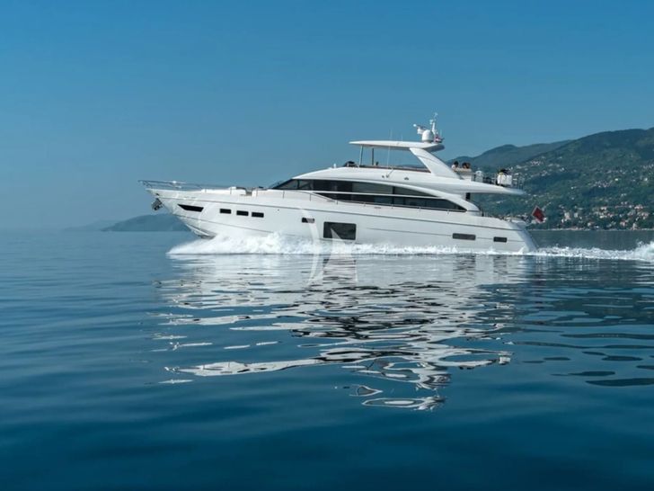 LARIMAR II Princess Y82 - cruising LARIMAR II Princess Y82 - cruising