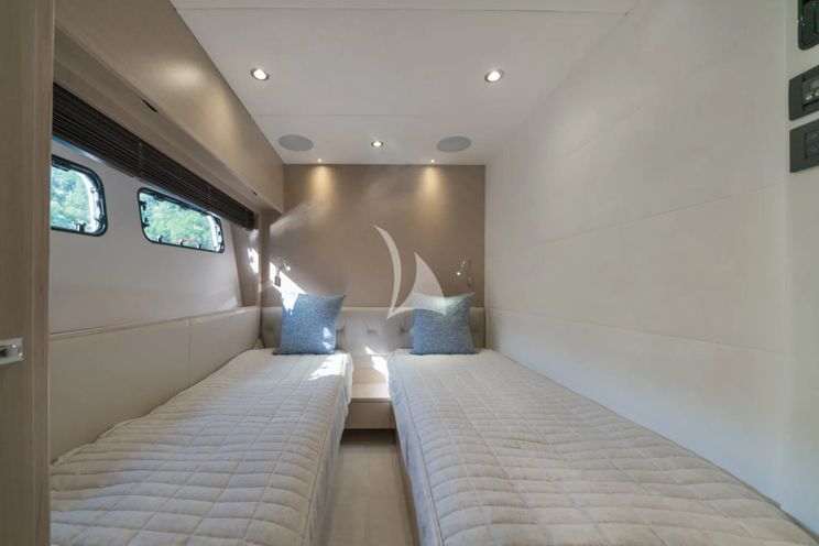 Charter Yacht LARIMAR II - Princess Y82 - 4 Cabins - Athens - Mykonos - Paros - Cyclades - Greece